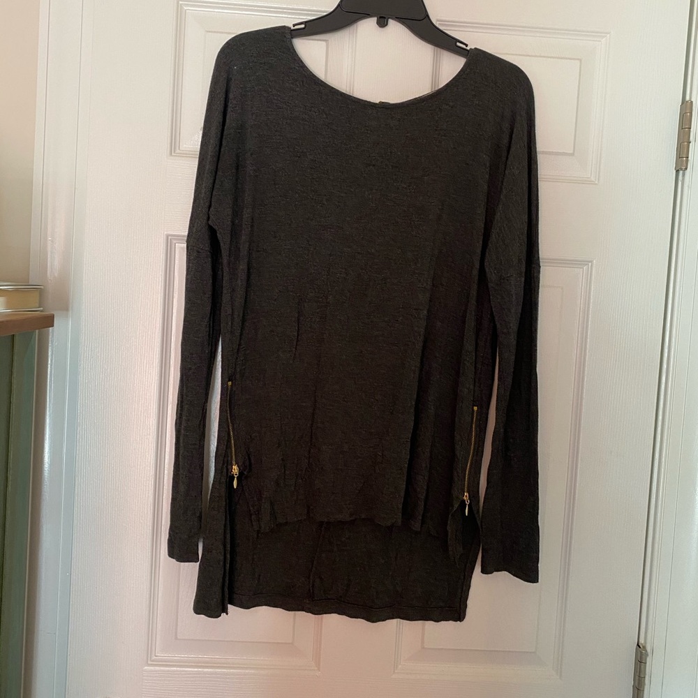 Grey Longsleeve